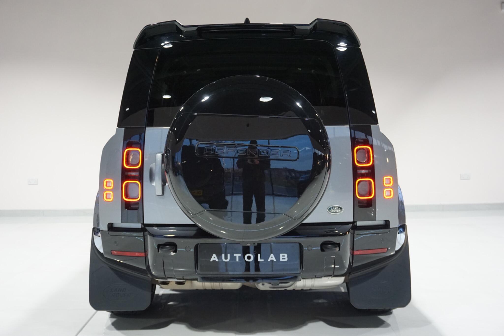 Land Rover Defender 110 3.0 D300 MHEV X SUV 5dr Diesel Auto 4WD Euro 6 (s/s) (300 ps)